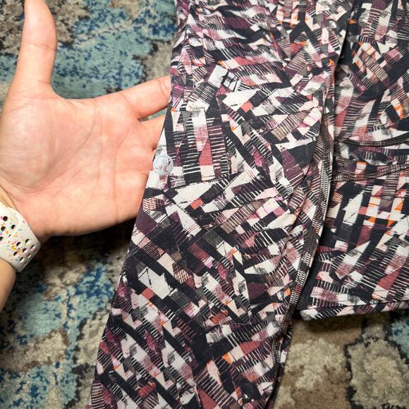 Lululemon tight 6 - Picture 4 of 4